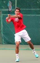 テニス、内山と穂積が優勝に意欲 練習を公開、ジャカルタ・ア大会