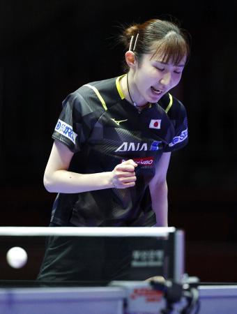世界卓球、日本女子はメダル確定 男子は中国に屈す