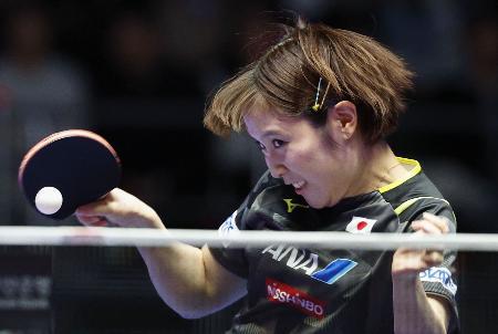 世界卓球団体戦、日本女子「銀」 決勝で中国に惜敗