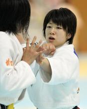 世界柔道の女子代表が強化合宿 浅見「五輪へアピールを」