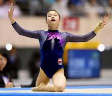 内村Ｖ７、女子は１５歳杉原 体操のＮＨＫ杯