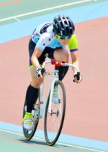 スピードスケート小平「順調」 長野で自転車練習を公開