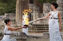 平昌五輪、聖火リレーがスタート 発祥の地ギリシャの遺跡で採火