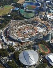 東京五輪、２８日で開幕まで千日 新国立の楕円形くっきり