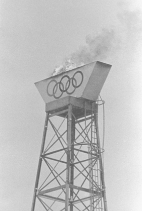 1936年第4回ガルミッシュ・パルテンキルヘン冬季オリンピック競技大会の聖火台。Photo:Getty Images/AFLO