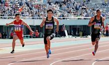 陸上、山県が１０秒１７で優勝 男子１００ｍ、織田記念国際