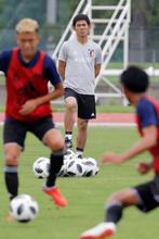 サッカーＵ―２１代表が出発 ア大会、１４日にネパール戦