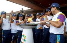 聖火がジャカルタ到着 １８日開幕のアジア大会