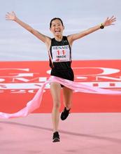 マラソン、岩出が日本勢最高５位 ８位福士もＭＧＣ出場権、名古屋
