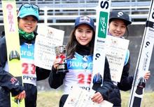 ジャンプ、女子は高梨が３連覇 スキー全日本、男子小林潤がＶ