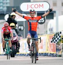 自転車さいたま国際大会、新城Ｖ 日本勢初の優勝