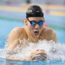 競泳の渡辺、４月に世界新狙う 男子２００メートル平泳ぎ