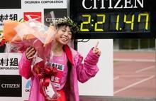 女子マラソン、松田が五輪に前進 大阪国際、設定記録突破し優勝
