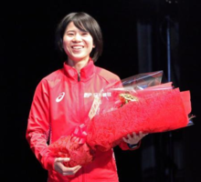 マラソン女子鈴木、五輪壮行会に 「最高の舞台で納得いく走りを」
