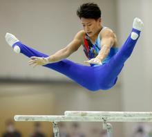 北園丈琉、個人総合など３冠 体操の全日本高校選抜大会