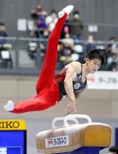 体操、１９歳橋本が逆転で初優勝 谷川航２位、北園は負傷