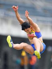 陸上、女子七種は山崎が４連覇 日本選手権混成、中村４度目Ｖ