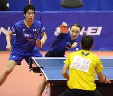 卓球、張本勝つも混合複は完敗 五輪代表の強化試合