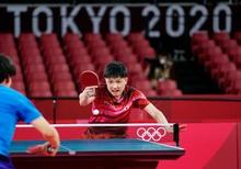 卓球五輪代表が初の公式練習 張本、伊藤ら笑顔で確認