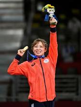 スケボー女子、金銀独占 レスリング川井友が優勝