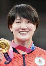 柔道五輪金の新井千鶴が引退 「達成感を味わえた」