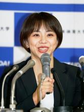 五輪床「銅」村上茉愛が引退会見 「体操と出会えて良かった」