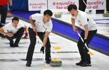 ロコ４勝目、コンサは３敗 カーリング五輪最終予選