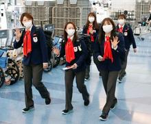 日本選手、初の北京入りへ アイスホッケー女子が出発