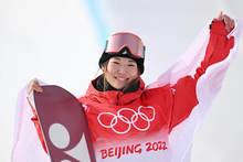【メダリスト会見】スノーボード女子ハーフパイプの冨田せな選手「恐怖心を乗り越えてとれたメダル」