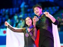 フィギュア、三浦・木原組が銀 世界選手権、日本人で初のメダル
