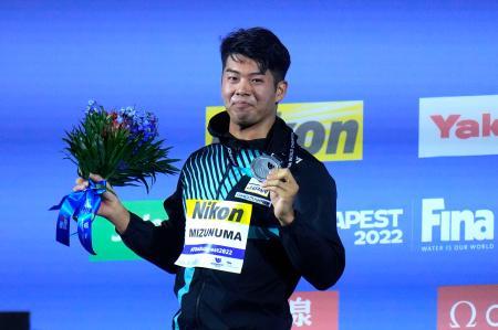水沼尚輝が１００バタで銀 世界水泳、日本勢初の表彰台