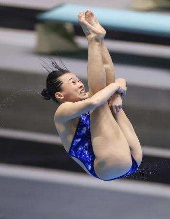 飛び込み、三上が４度目の優勝 日本選手権