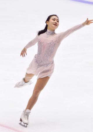 三原舞依が優勝、河辺愛菜２位 げんさんサマーフィギュア