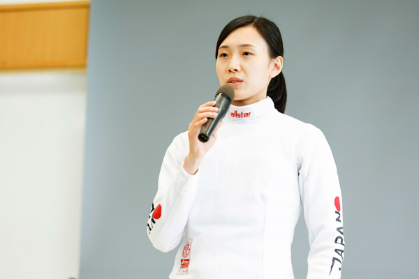 就職支援「アスナビ」：馬場晴菜選手（フェンシング）の採用が決定