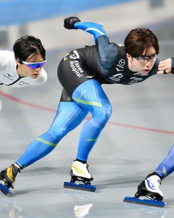小平「最後まで氷と仲良く」 現役引退レースへ意欲