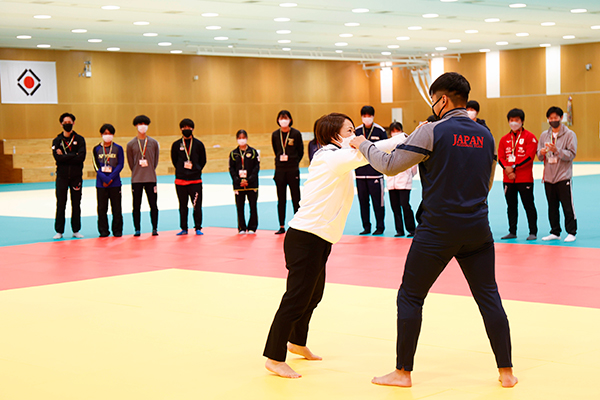 TEAM JAPANとして世界で戦うアスリートを目指して「令和4年度オリンピック有望選手研修会」を開催