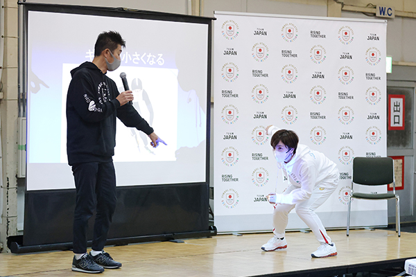 次世代のオリンピアンを目指す子どもたちへ「未来につなぐスケートの輪 on NAO ice OVAL」を開催