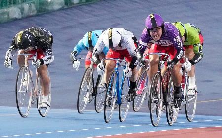 ＫＥＩＲＩＮ、脇本が初制覇 一年締めくくるグランプリ