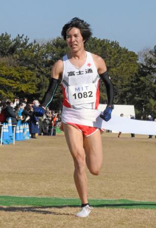 男子塩尻、女子は和田がＶ 陸上日本選手権クロカン