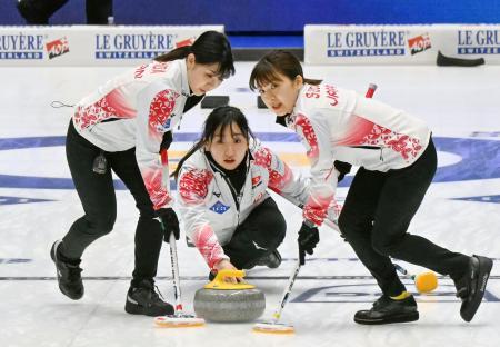 日本がカナダ破り５勝目 カーリング女子世界選手権