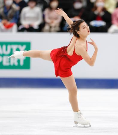 坂本花織、世界選手権で２連覇 全種目通じ日本勢初の快挙