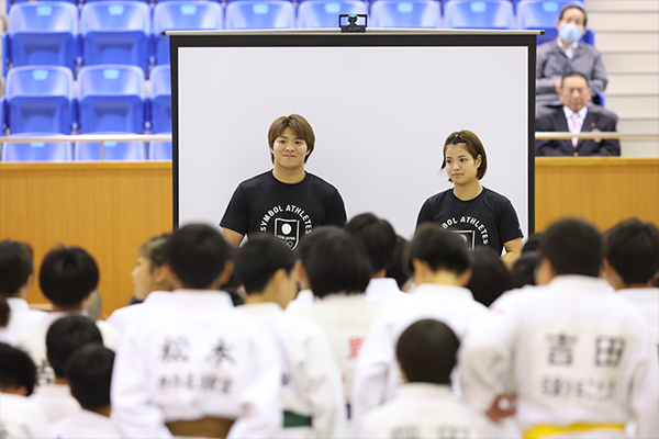 阿部一二三選手・詩選手が子供たちと柔道で交流「ABE CUP 2023 -JUDO School＆Friendly Match-」を開催