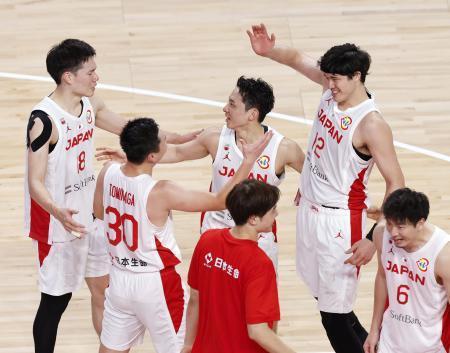 バスケ日本、歴史的白星 フィンランド戦、１８点差逆転