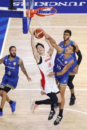 バスケ日本、ベネズエラ破り２勝 パリ五輪出場権獲得へ前進