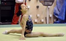 体操女子が五輪強化合宿　笹田、親子代表に意欲