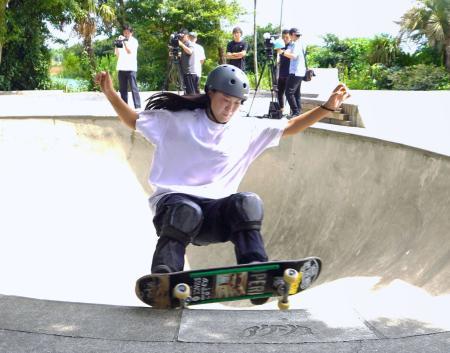 草木ひなの「アジア大会優勝を」 スケボー女子１５歳の注目株