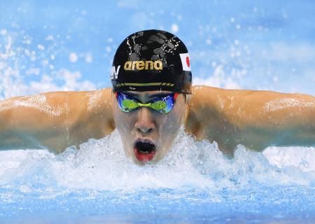 本多が競泳初の「金」 エペ加納、決勝で古俣下す