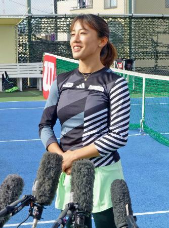 加藤未唯「五輪出場したい」 女子テニス、都内で練習公開