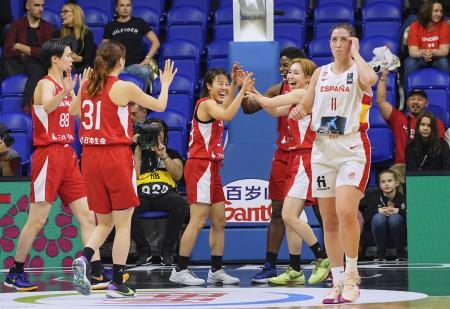 日本、強豪破り白星発進 バスケ女子五輪最終予選