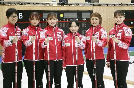 カーリング女子、日本は初戦勝利 世界選手権、カナダで開幕